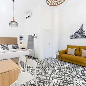 Holidays2malaga Picasuss Loft New Built Close Huelin And Promenade Apartament